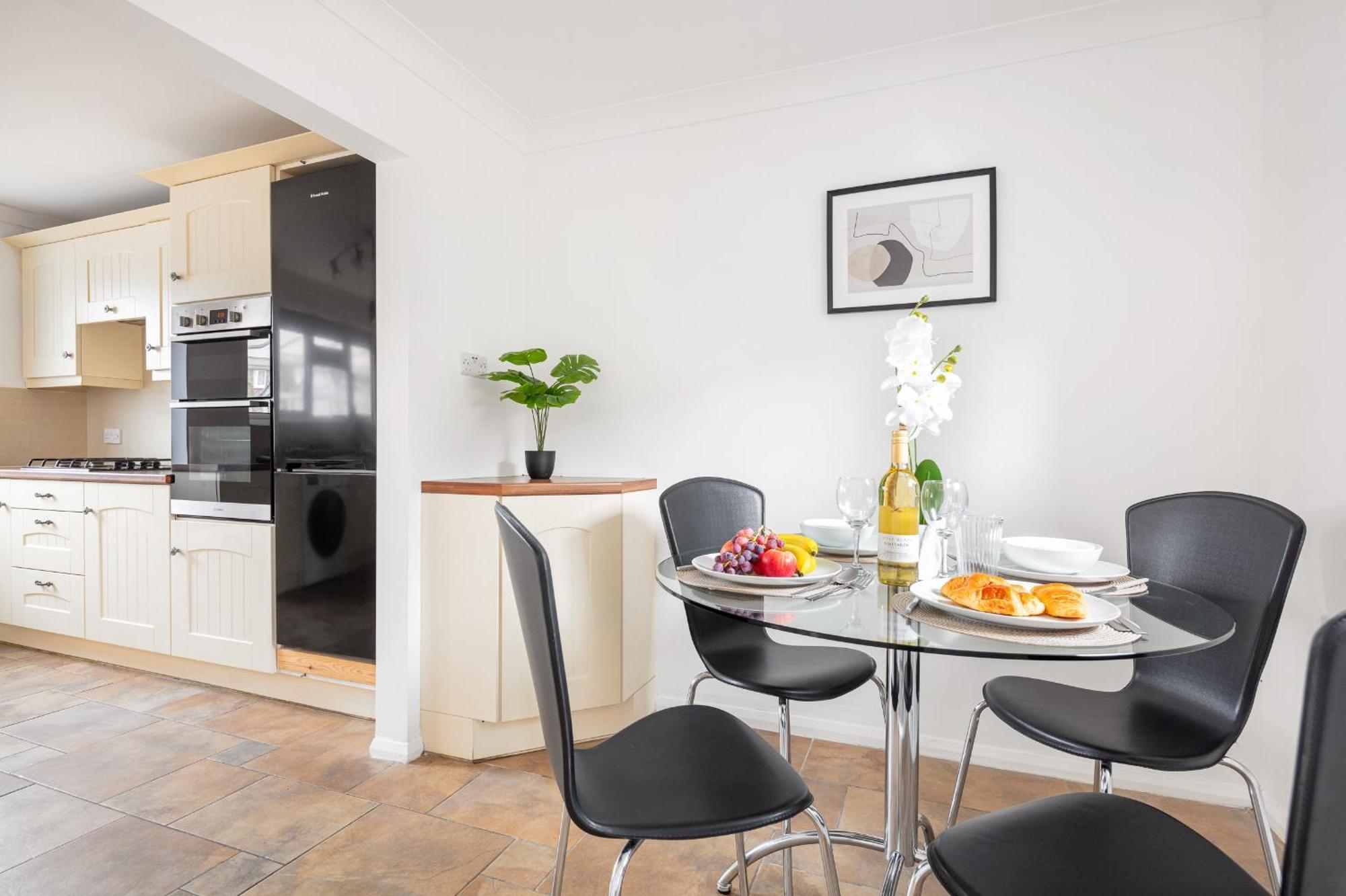 Kent Haven - 3 Bed House, Games Room And Parking Gravesend Exteriör bild