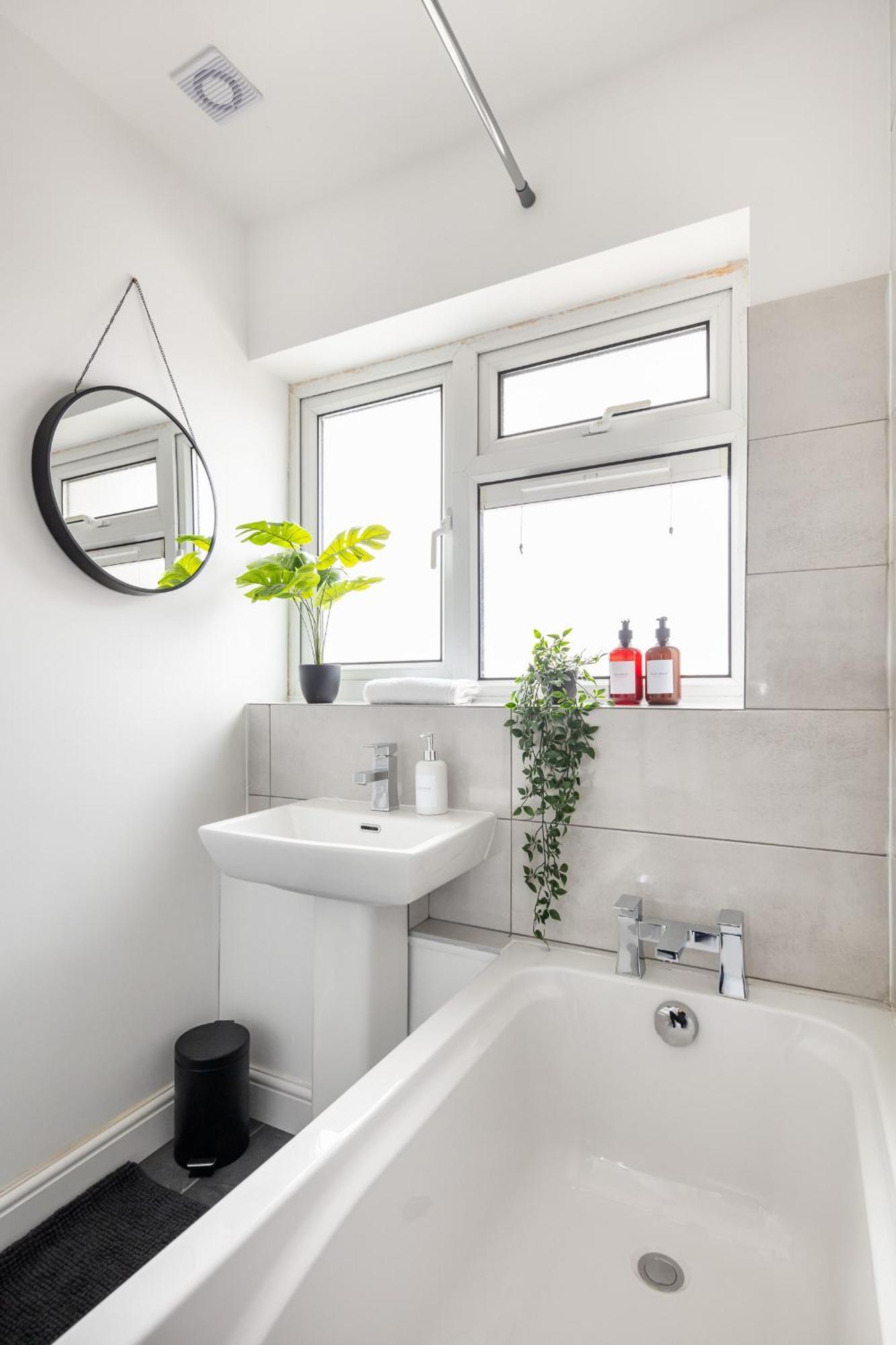 Kent Haven - 3 Bed House, Games Room And Parking Gravesend Exteriör bild